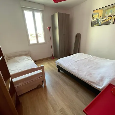 Spacieuse A St Cyprien Pour 15 *