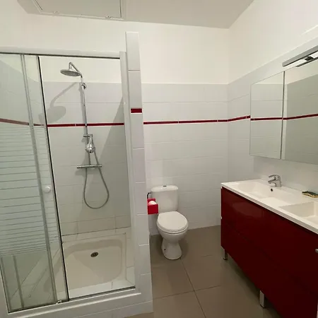 Spacieuse A St Cyprien Pour 15