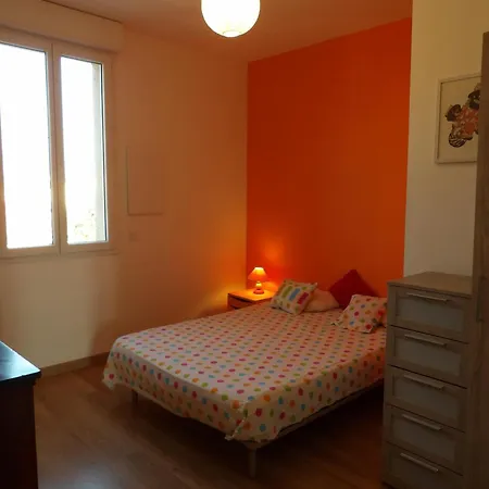 Spacieuse A St Cyprien Pour 15 Willa *