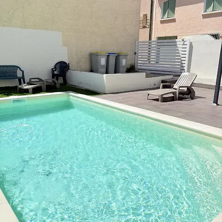 Spacieuse A St Cyprien Pour 15 Villa *