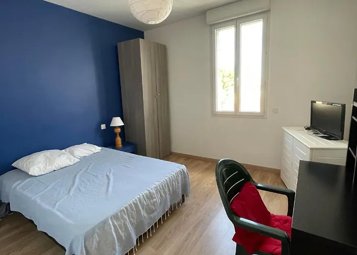 Villa Spacieuse A St Cyprien Pour 15 *